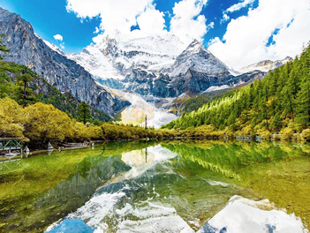 【遇見九寨溝自由行】世界文化遺產九寨溝、熊貓基地、五彩黃龍、寬窄巷子、船遊樂山大佛八天（無購物、無自費）桃園出發