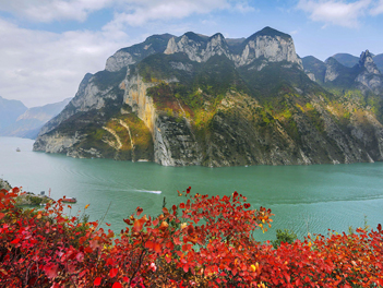 【遊遍中國自由行】《季節限定》陸遊三峽、楓染巫山、重慶八日(無購物、無自費)【中國國航、桃園出發】
